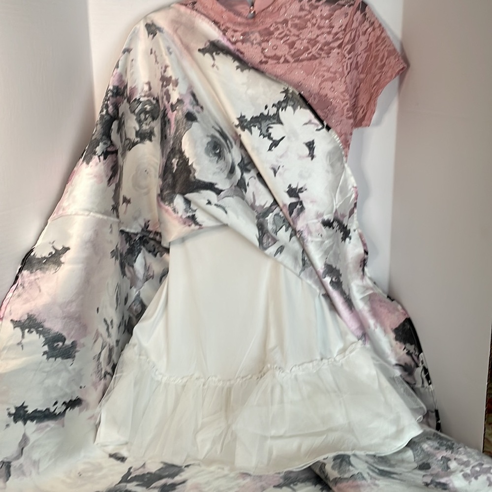 Speechless Gorgeous high low floral girls dress size 18.5 - Picture 6 of 16